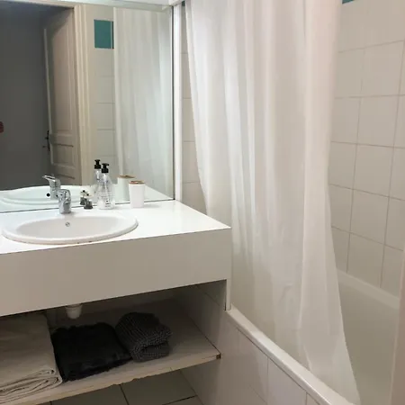 Grand Style Bordelais Dans Le Triangle D'or بوردو